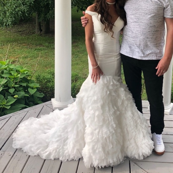 Wedding , Prom Dress White Gorgeous !! - Picture 2 of 2